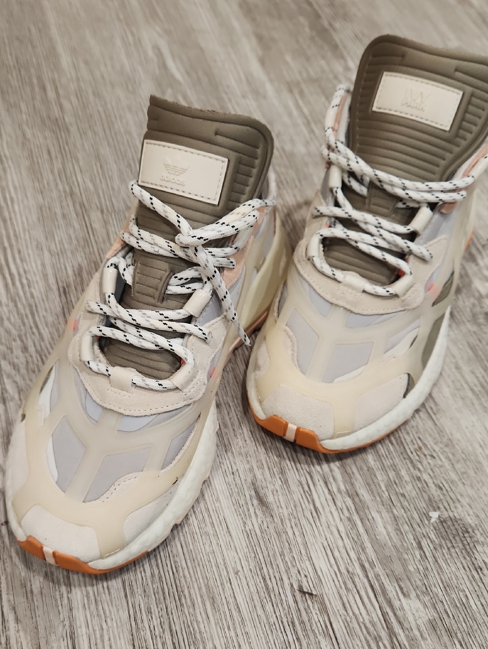 ADIDAS Ivy Park x Nite Jogger 7.0 'Camo'